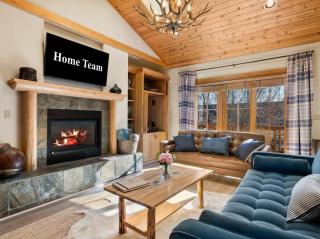 New Build Walk to Sisters Arcade Peloton Fire Pit - 8