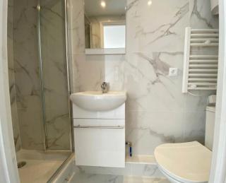New 913 Apartment Josephine- Cosy Apartment Paris Center - 6