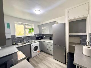 Fabulous 3 bedroom flat sleeps 6 - 6