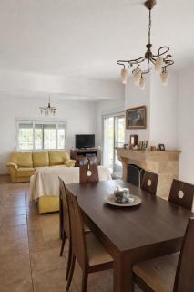 S&A Seafront Villa - 8