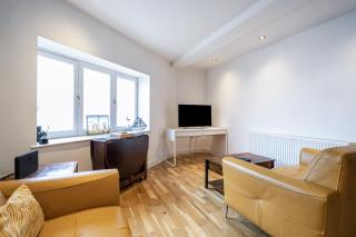 Seaside Cottage Escape in Paignton - Sleeps 4 - 2