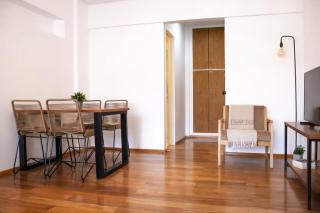 Descanso ideal! Garage incluido - Subte B y Tren - 1