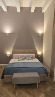 Numistrano Room - 8
