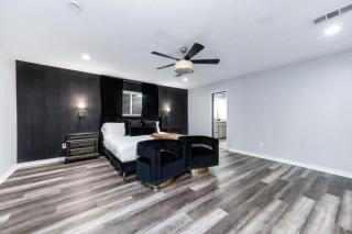 2King Suites HeatedPool Arcade and Pickleball - 8