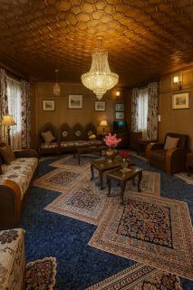 Imperial Group Of Houseboats - 7