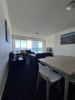 Beside Still Waters Luxury Escape - 9