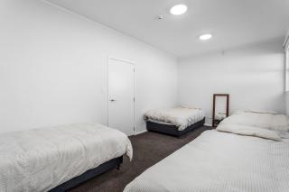 The Depot 12 Beds Group Accommodation - 1
