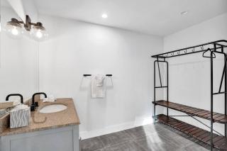 Stylish 1BR Suite w/ Pool & Steps to the Beach - 1
