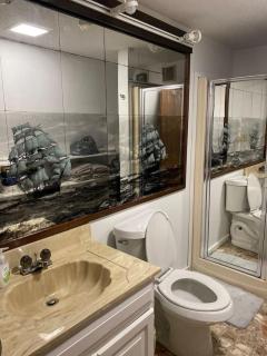 Riverfront - Cozy Loft Cottage - 4