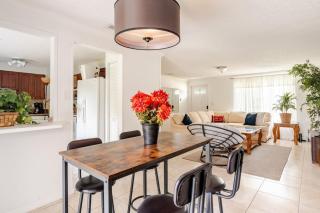 Affordable Home In Royal Palm, Near Water GWH - 8