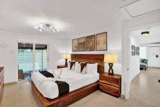 Modern Beachside 2BR | Steps to Beach + Heated Pool - 7