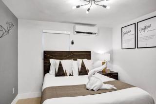 Modern Beachside 2BR | Steps to Beach + Heated Pool - 6