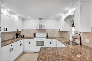 Modern Beachside 2BR | Steps to Beach + Heated Pool - 3