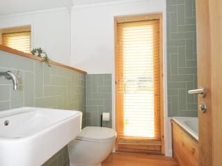 4 Southern Place - 9