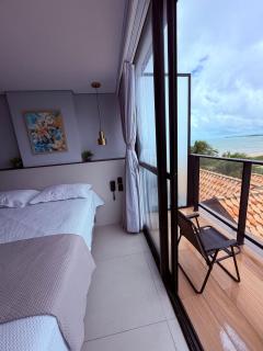 Your premium beachfront retreat with balcony - 8