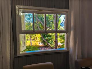 Casa de campo em meio ao verde na Rota do Cristo - 5