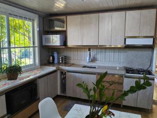 Casa de campo em meio ao verde na Rota do Cristo - 2