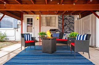 Fairway Bungalow Pet-Friendly w Enclosed Yard - 7