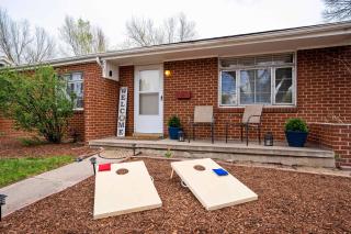 Fairway Bungalow Pet-Friendly w Enclosed Yard - 3