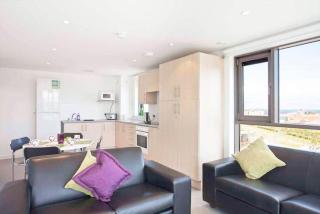 Student only, Classic Ensuite, Edinburgh Residence - 4