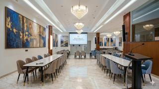 Hotel Grand Shalimar by JMD Group - 8