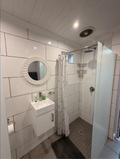 Bay Breeze Retreat - 2