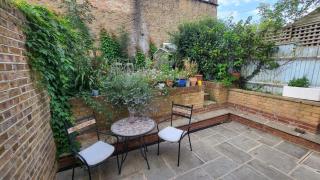 Large Period House with Garden near Peckham London - Pass the Keys - 6