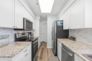 The Palms 405 - Sea la Vie - 7