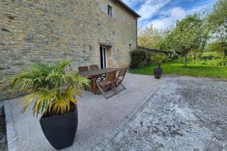 Spacious 150 m2 house in Asnières-en-Bessin - 9