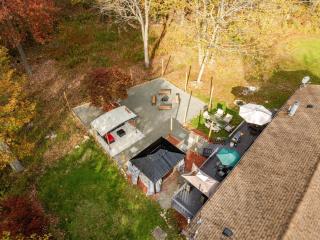 Pocono Oasis with Hot Tub & Game Room - 8