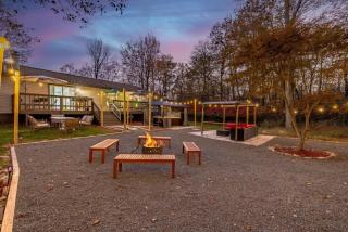 Pocono Oasis with Hot Tub & Game Room - 7