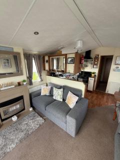 Sea View Holiday Home - 6