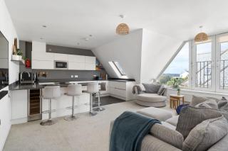 Modern Apartment Parking Short Walk to Fistral - 7