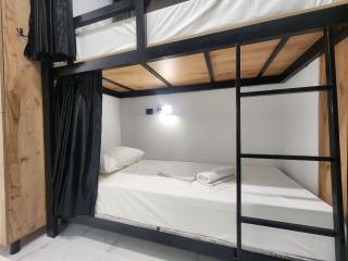 The HANGOUT Hostel - 6