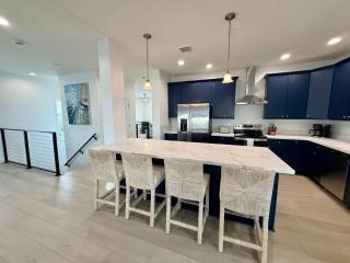 Chateau Bleu 2026 Luxury Rooftop Deck Gulf View - 1