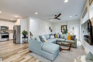 Expansive Luxury Escape with Private Pool - 3
