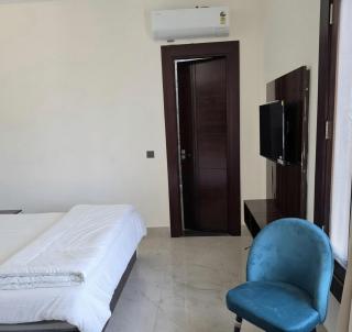 Hotel Golden Peak - 5