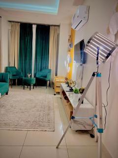 ELYSIUM TOWER Hotel Serviced Apartments Facing CENTAURUS MALL ISLAMABAD - 7