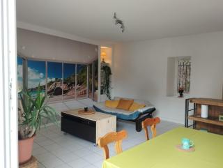 vaste T2 en Auvergne - Vic-le-Comte - 1