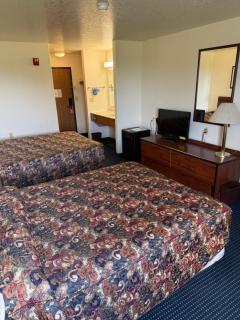 Imperial Inn - 3