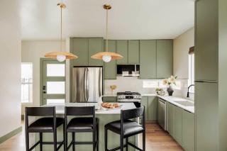 Two Luxury Austin Homes Hot Tubs & 10 Bedrooms - Austin - 3