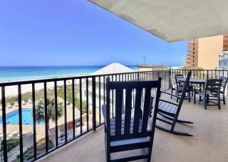 Pelican Walk 412 - 8