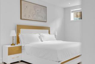 Luxury 3BR 3BA Basement Apt Mississauga - 8