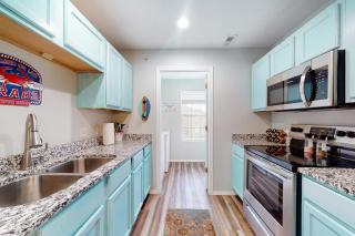 Vinyard Ventures, Unit #3 - 4