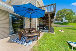 Hunters Cove Hideaway - 9