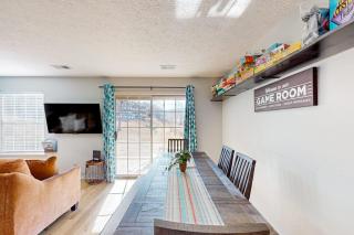 Hunters Cove Hideaway - 4