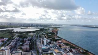 Modern Beachfront Flat in Atalaia, Aracaju/SE - 8