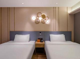 Orange Hotel Foshan Qiandeng Lake - 4