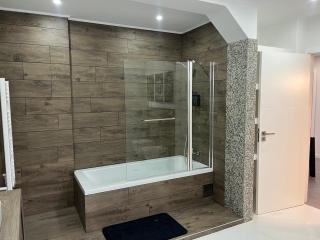 Mountain Dream House - 1