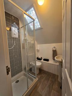 Kirkwall Flat 2 - 7